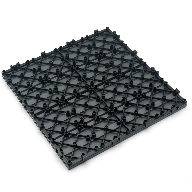 Fabricant: plancher extérieur étanche aux UV, carreaux de bricolage WPC, carreaux de salle de bains composites en bois et en plastique en Chine