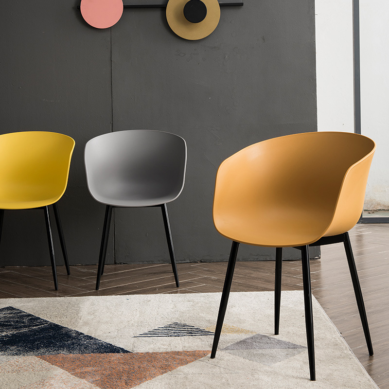 Modern Italian français Premium Plastic PP Shell Kitchen Restaurant Restaurant Restaurant chaises en plastique