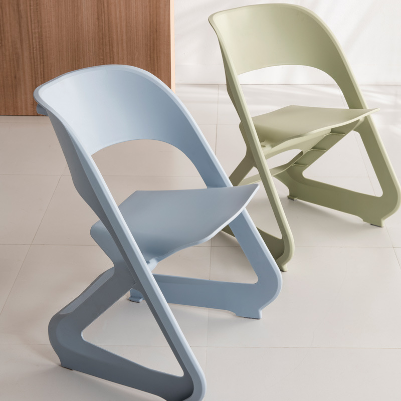 Chaise d\'affaires à chaud chaise moderne mobilier de bureau chaise de conférence en plastique